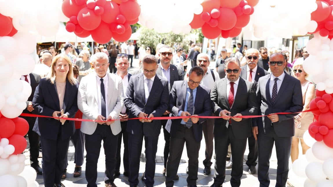 Selçuk'ta '' Hayat Boyu Öğrenme Haftası'' Coşkuyla Kutlanıyor